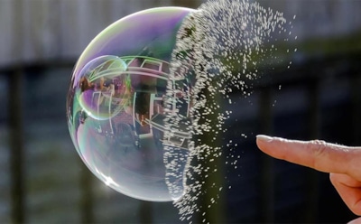 Лопнет ли «пузырь» биткоина: прогнозы и опасения