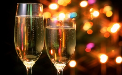 С 30 декабря по 9 января в Москве ограничат продажу алкоголя