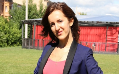 Матильда Шнурова поделилась фото топлес