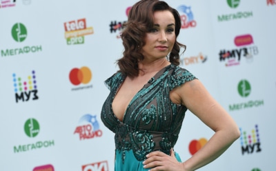 Анфиса Чехова заявила о готовности пойти по стопам Пугачевой