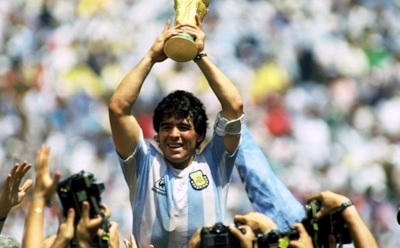 10 самых лучших футболистов в мире