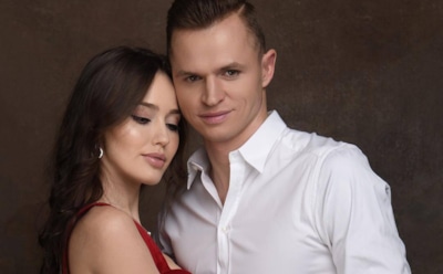 Поклонники Тарасова и Костенко поздравляют пару с помолвкой