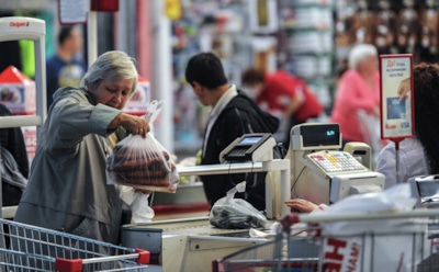 В России работу супермаркетов парализовал массовый технический сбой