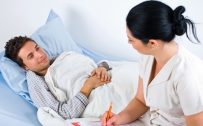 Врачи «скорой» назвали самые необычные секс-травмы