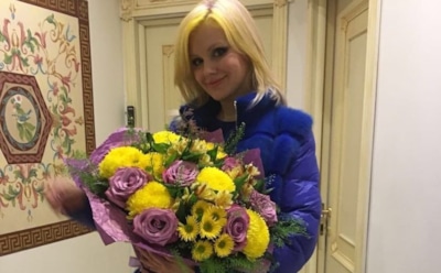 43-летняя Натали показала аппетитную фигуру в прозрачном платье