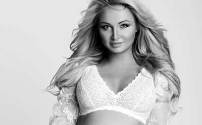 Звезда «Дома-2» Дарья Пынзарь показала стройное тело в красном купальнике