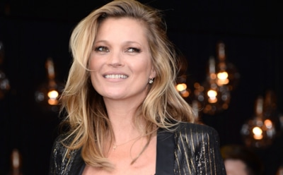 СМИ заподозрили 43-летнюю Кейт Мосс в беременности