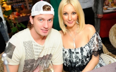 Кудрявцева рассказала, как занимается сексом с Макаровым