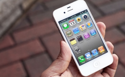 СМИ: из-за скандала со старыми iPhone компания Apple потеряет $10 млрд