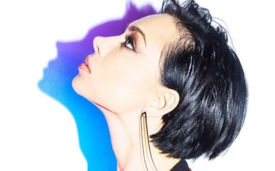 Пользователей возмутил откровенный снимок Самбурской на пляже