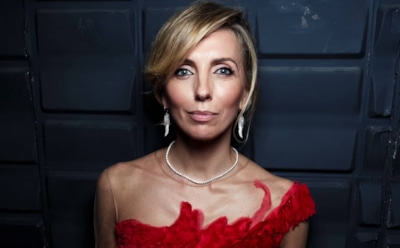 Светлана Бондарчук поделилась фото в полупрозрачном платье