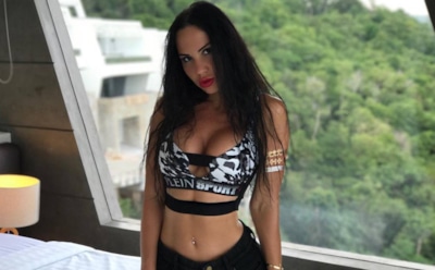 Гаянэ Багдасарян выложила видео сексуального танца под дождем