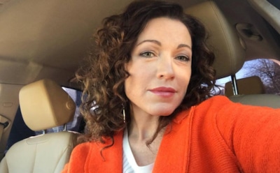 47-летняя Алена Хмельницкая показала фигуру в купальнике