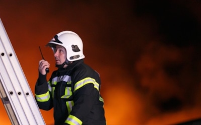 В Петербурге женщина с ребенком выжили в пожаре после прыжка с 8 этажа