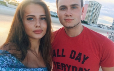 Видеоблогер Николай Соболев выложил фото с обручальным кольцом