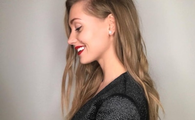 Кристина Асмус показала соблазнительные изгибы на «постельном» фото