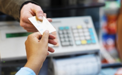 В России появится новый способ обналичивания средств с карты