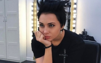 Настасья Самбурская рассказала, как сбежала от больных раком детей