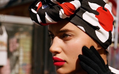 Ирина Шейк рассказала про первый поцелуй и пристрастие к конфетам