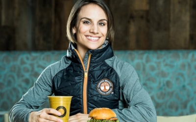 На Олимпиаде канадская фигуристка спасла щенка от мясной индустрии