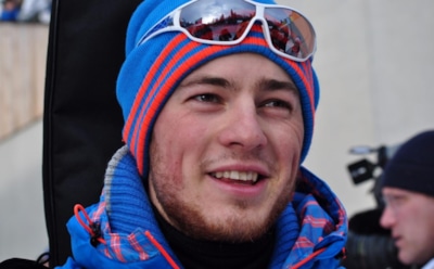 После поражения на Олимпиаде Антон Бабиков сбежал от прессы через забор