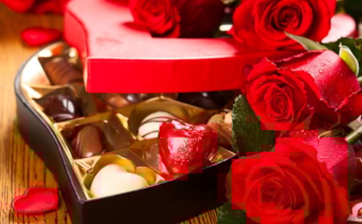 Ко Дню святого Валентина мужчины сократили расходы на подарки