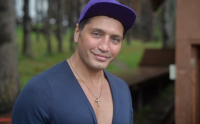 СМИ: экс-участник "Дома-2" Рустам Солнцев серьезно постарел