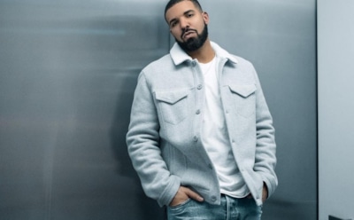 Рэпер Дрейк раздал случайным прохожим $1 млн