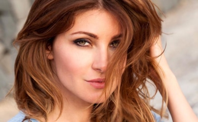 Анастасия Макеева возмутила поклонников откровенным видео из гримерки