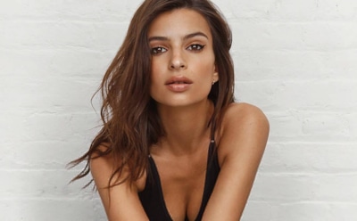 Эмили Ратаковски полностью разделась для фотосессии глянца