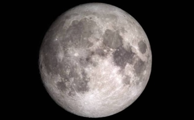 Ученые нашли большие запасы воды на Луне