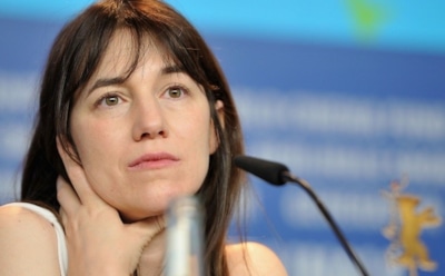 46-летняя Шарлотта Генсбур в микрошортах напугала бледностью