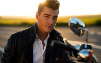 Арабская певица полностью скопировала клип Алексея Воробьева