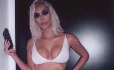 Ким Кардашьян съела лапшу без нижнего белья