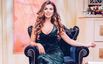 35-летняя Анна Седокова восхитила большой грудью в купальнике в Дубае