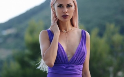 Виктория Боня показала сексуальное фото в купальнике