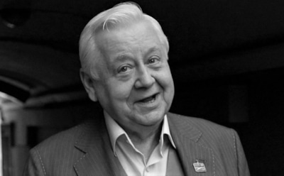 Режиссер Богомолов рассказал, что завещал Олег Табаков