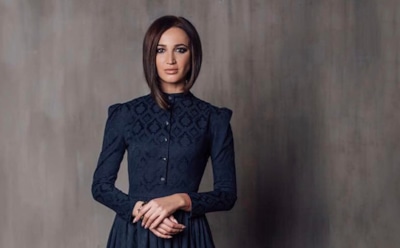 Ольга Бузова рассказала, как мыла полы, чтобы заработать на джинсы