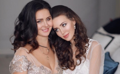 Мать Анастасии Костенко шокировала пользователей откровенными фото