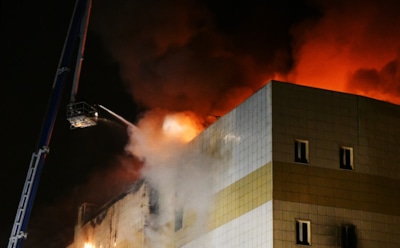 5 самых страшных пожаров в истории современной России