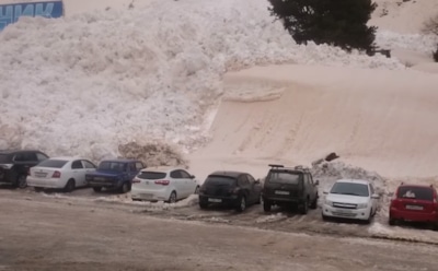 В Сети появилось видео схода лавины в Кабардино-Балкарии