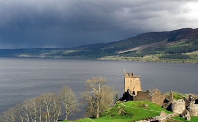 Американка заявила, что засняла 12-метровое Лох-несское чудовище