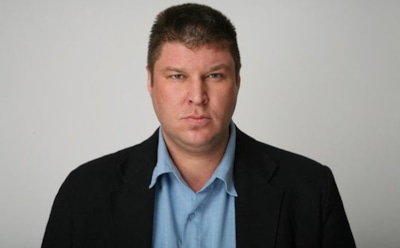 Актер из «Универа» Андрей Свиридов поделился жуткими фото с места «ДТП»