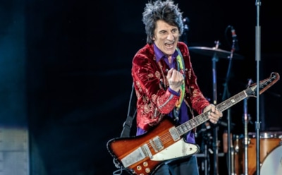 Гитарист The Rolling Stones Ронни Вуд полностью излечился от рака