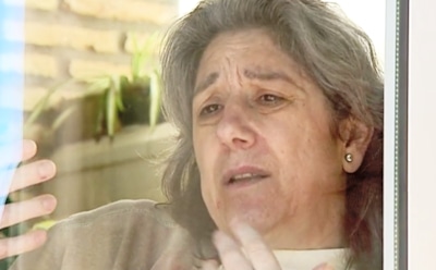 Испанка из-за редких болезней изолировала себя на 13 лет