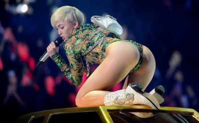 6 звезд, не комплексующих из-за плоских ягодиц