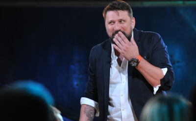 Актер Виктор Логинов готов к свадьбе с возлюбленной