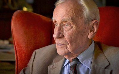 Сын Джона Толкина выпустит первую книгу отца о Средиземье