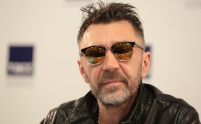 Сергею Шнурову — 45: пять эпатажных выходок музыканта