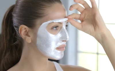 Ученые из США предупредили об опасности масок для лица